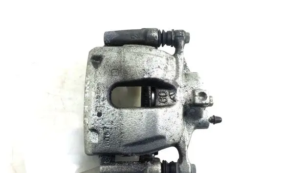 Toyota C-HR I Front brake caliper 47750F4010