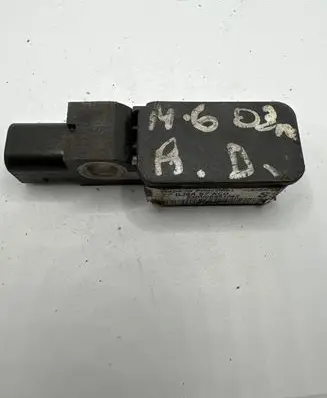 Mazda 6 Airbag deployment crash/impact sensor GJ6A57KC0 030325 23DV0B831283