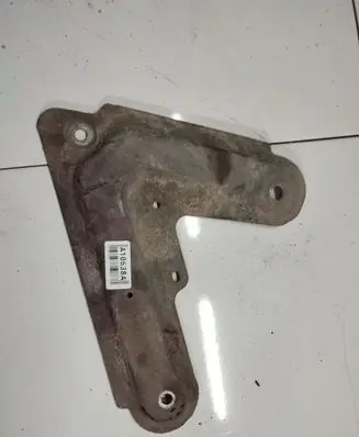 Peugeot 207 Engine mounting bracket