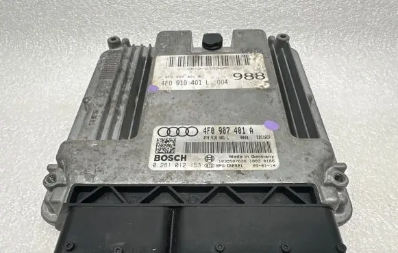 Audi A6 S6 C6 4F Engine control unit/module 4F0910401L 4F0907401A 0281012153