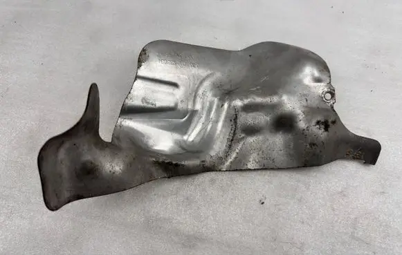 Mercedes-Benz GL X166 Heat shield in engine bay A2222413534