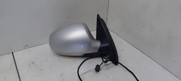 Volkswagen PASSAT B6 Front door electric wing mirror
