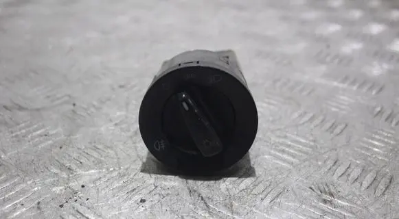 Skoda Fabia Mk2 (5J) Light switch 3b0941531b