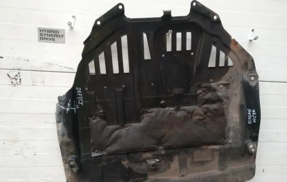 Nissan Micra K14 Engine splash shield/under tray 758905FB0A