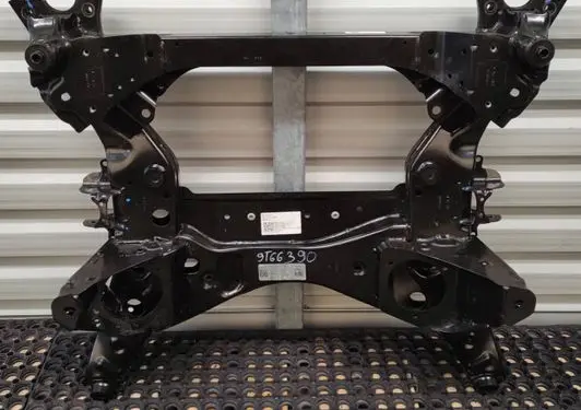 BMW X4 G02 Front axle beam 6891262