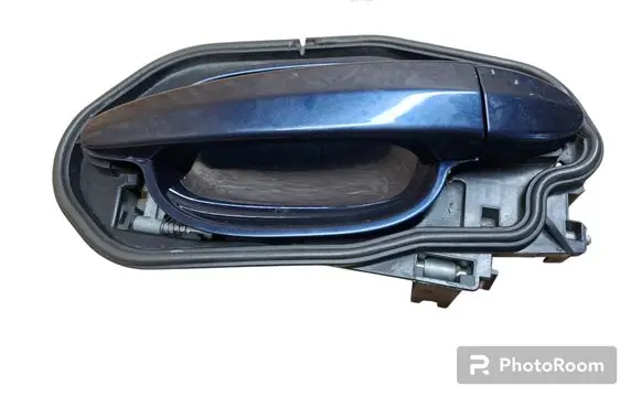 BMW 5 E60 E61 Front door exterior handle 51217199556