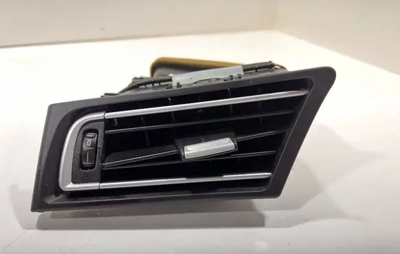 BMW 7 F01 F02 F03 F04 Dashboard side air vent grill/cover trim 9115857