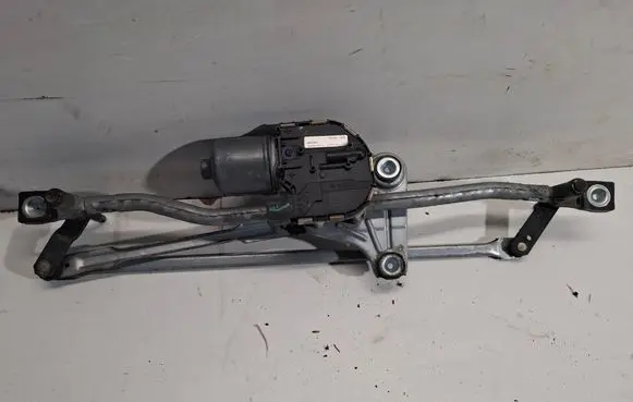 Volvo V60 Front wiper linkage and motor 30753493 3397021173