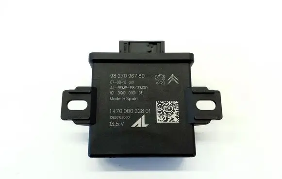 Peugeot 3008 II Light module LCM 9827096780