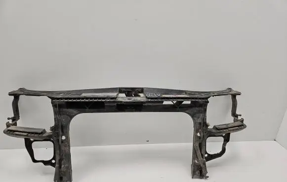 Audi A3 S3 8L Radiator support slam panel 8L0010139M
