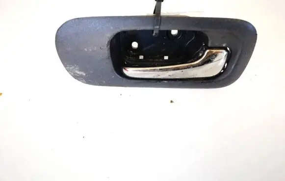 Honda CR-V Front door interior handle s9afrr