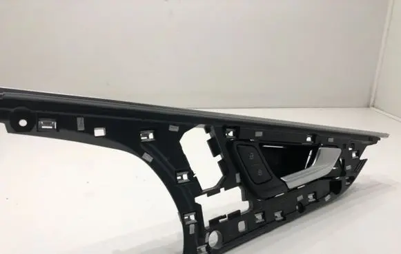 Audi Q7 4M Front door interior handle 4M0837020B