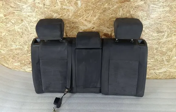 Rear seat