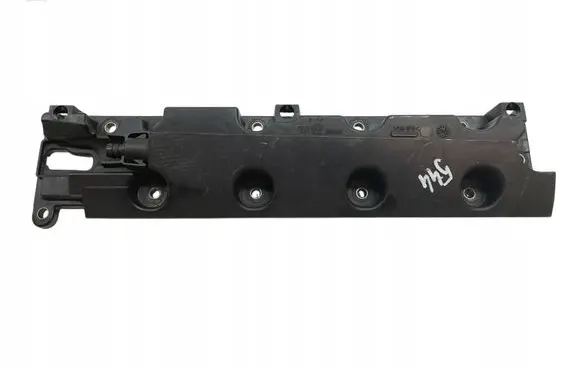 Citroen Xsara Picasso Rocker cam cover 9635789980