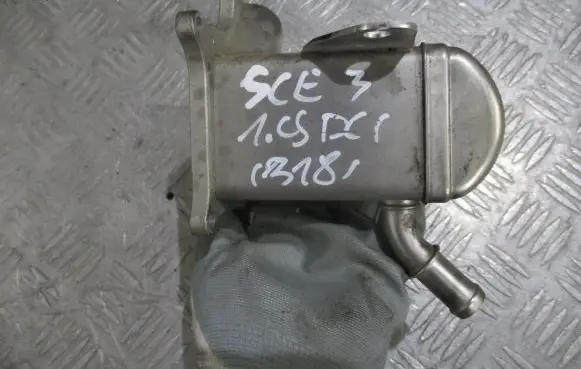 Renault Scenic III - Grand scenic III EGR valve cooler 996936M