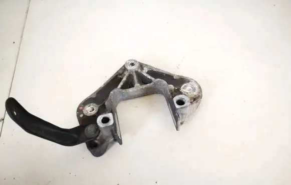 Audi A2 Engine mounting bracket 8z0199565c
