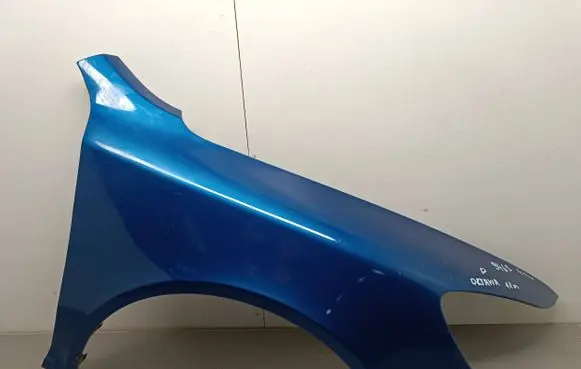 Skoda Octavia Mk2 (1Z) Fender