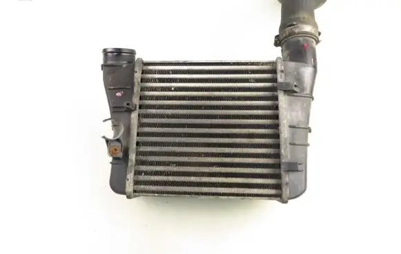 Audi A4 S4 B7 8E 8H Intercooler radiator 8E0145805AA