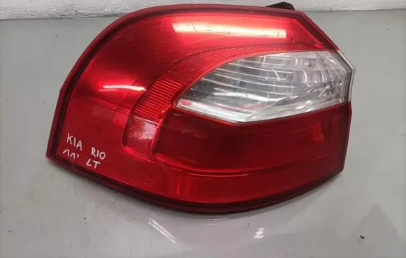KIA Rio Rear/tail lights