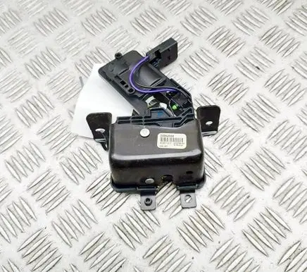Cadillac Escalade Tailgate/trunk/boot lock/catch/latch 23342558