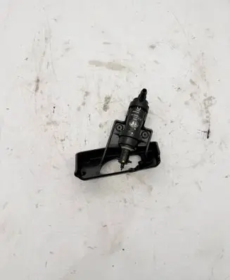 Alfa Romeo Giulia Headlight washer spray nozzle 50553761 50538859