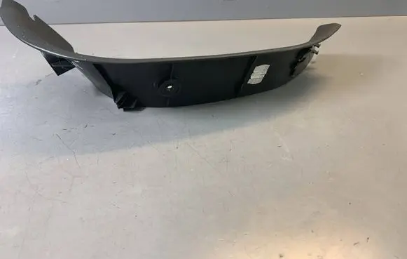 BMW 1 E81 E87 Tailgate/trunk side cover trim 7074688