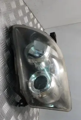 Toyota Avensis T250 Headlight/headlamp