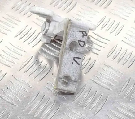 Volvo V40 Front door upper hinge 31352689