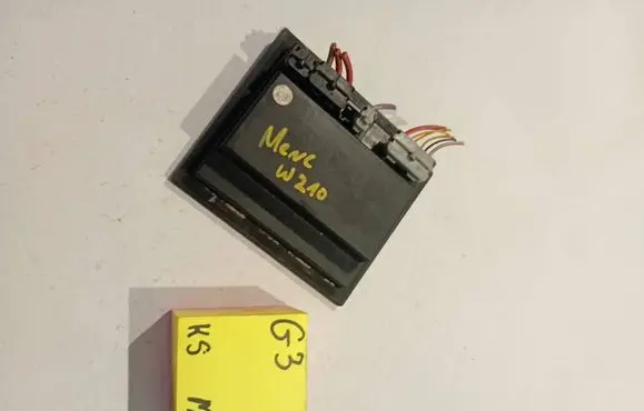 Mercedes-Benz E W210 Other control units/modules A2105450232
