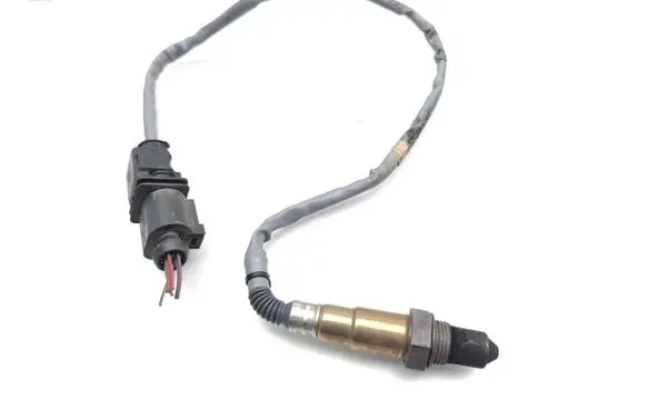 Volkswagen Tiguan Lambda probe sensor 03L906262 0281004191