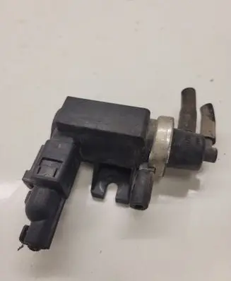 Volkswagen Golf IV Turbo solenoid valve 1J0906627 72290320