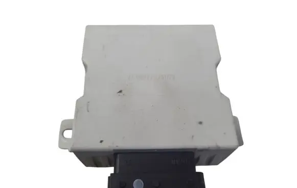 Toyota Corolla Verso AR10 Window wiper relay 150696 271107F301