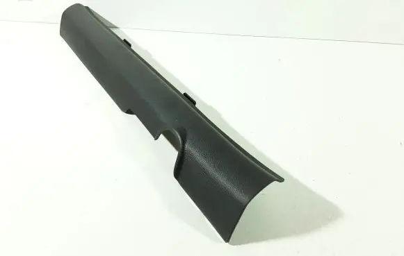 KIA Xceed Front sill trim cover 85881J7000