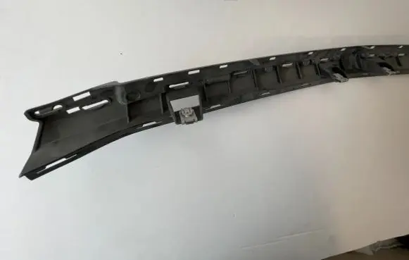Mercedes-Benz GLC X253 C253 Front bumper mounting bracket A2538852202