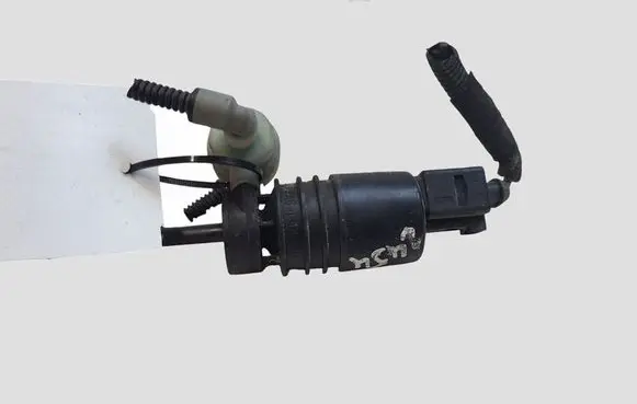 Opel Insignia A Windscreen/windshield washer pump 13250357 3240117