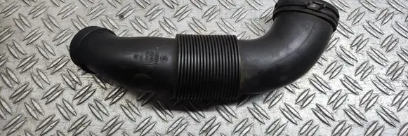 Audi Q7 4L Air intake hose/pipe 7L6129627F