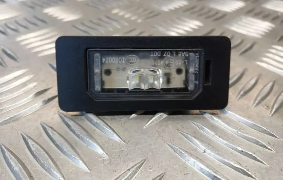 BMW 5 F10 F11 Number plate light 7193293
