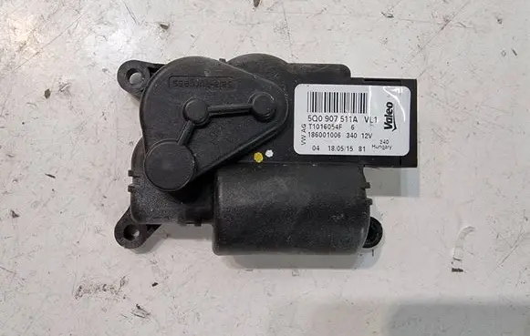 Skoda Superb B6 (3T) Air flap motor/actuator 5Q0907511A T1016054F 186001006