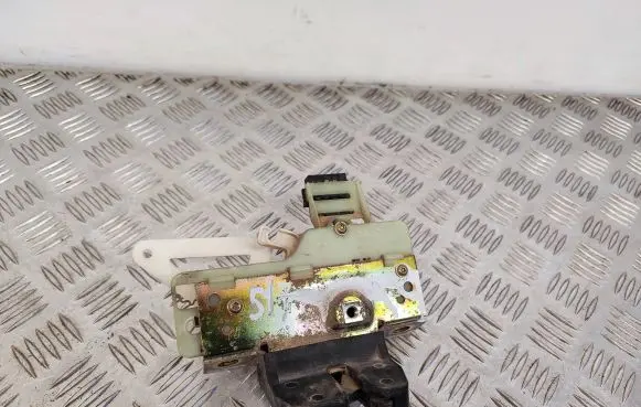Volvo XC70 Tailgate/trunk/boot lock/catch/latch 30753829