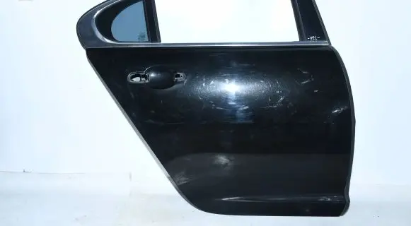 Rear door