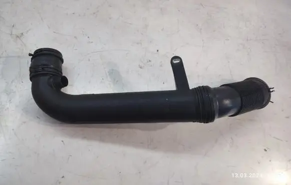 Audi A3 S3 8P Air intake hose/pipe 1K0129654AR