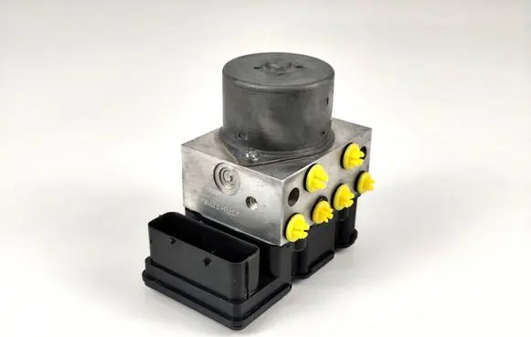 Mini One - Cooper Coupe R56 ABS Pump 6785681 15803713 54084989A