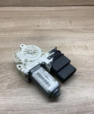Volkswagen Golf V Rear door window regulator motor 1K0959703B LEFTSIDE