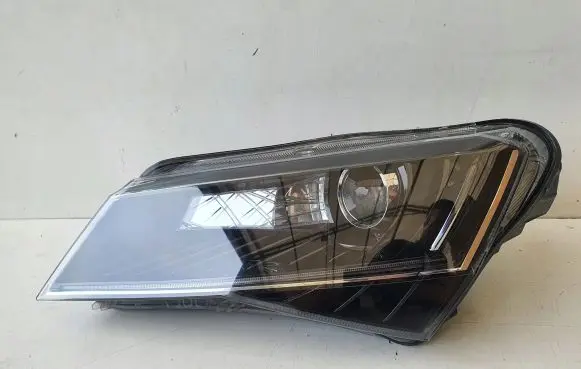 Skoda Superb B8 (3V) Headlight/headlamp 3V1941015B