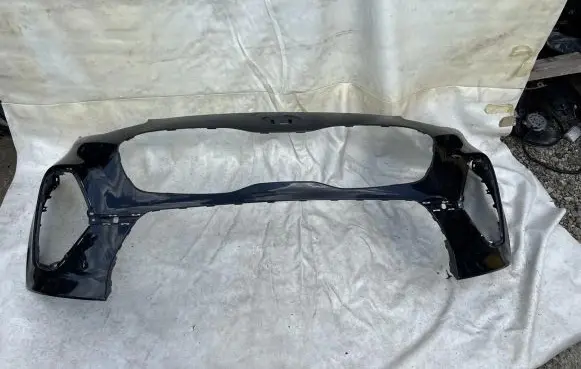 KIA Sportage Front bumper