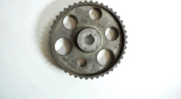 Audi A4 S4 B5 8D Fuel pump gear (pulley) 028130111A