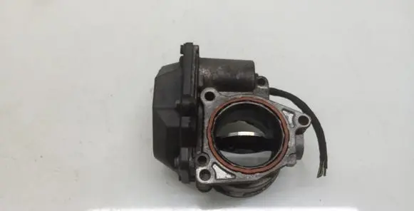 Volkswagen Touran I Throttle valve 03G128063G