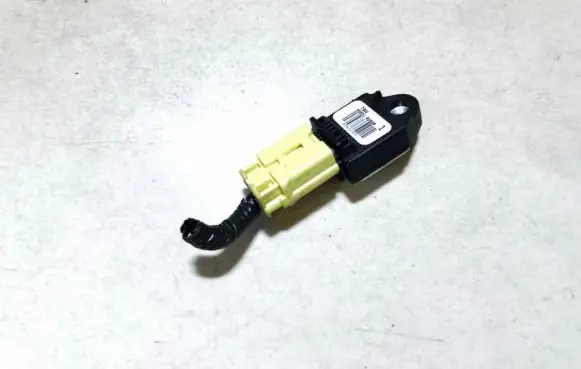 Lexus IS 220D-250-350 Airbag deployment crash/impact sensor 8983102020 89831-02020