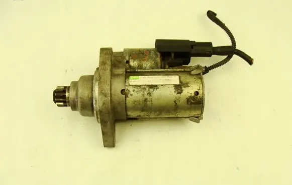 Volkswagen Golf VI Starter motor 0AM911023K