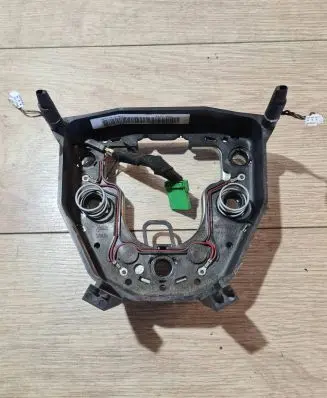 Volvo V70 Steering wheel 30778843